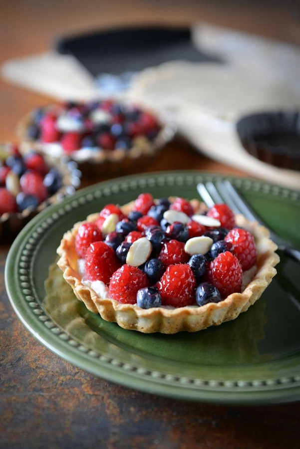 Cherry-Almond-Tarts-for-Two_The-Newlywed-Cookbook